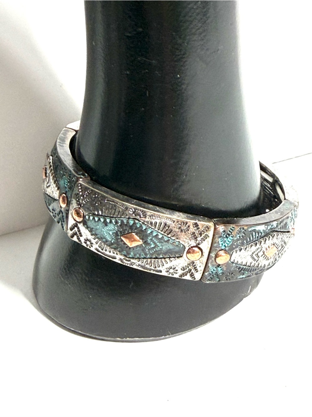 Southwestern Style Stretch Bracelet Heavy Patina Copper Accents Boho Chic